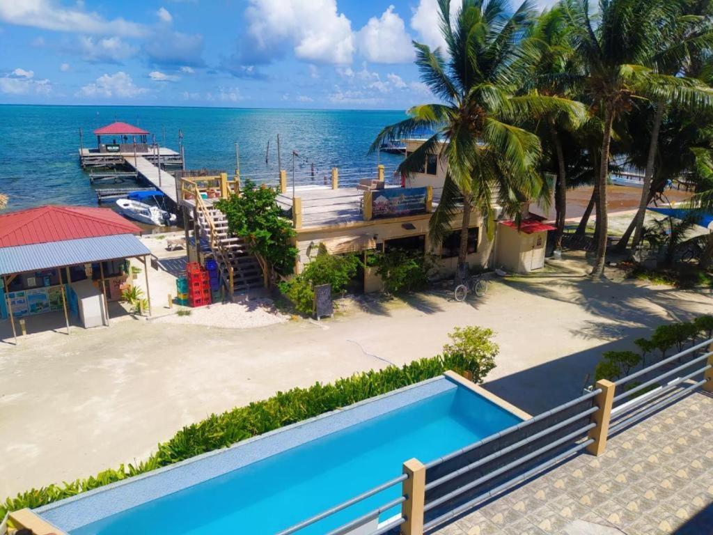 Beach Side Condos Caye Caulker By Ccvh Exterior photo